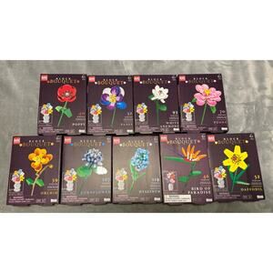 🔥Block Tech Bouquet Flower Building Blocks Bricks Lot Of 9 BNWT🔥